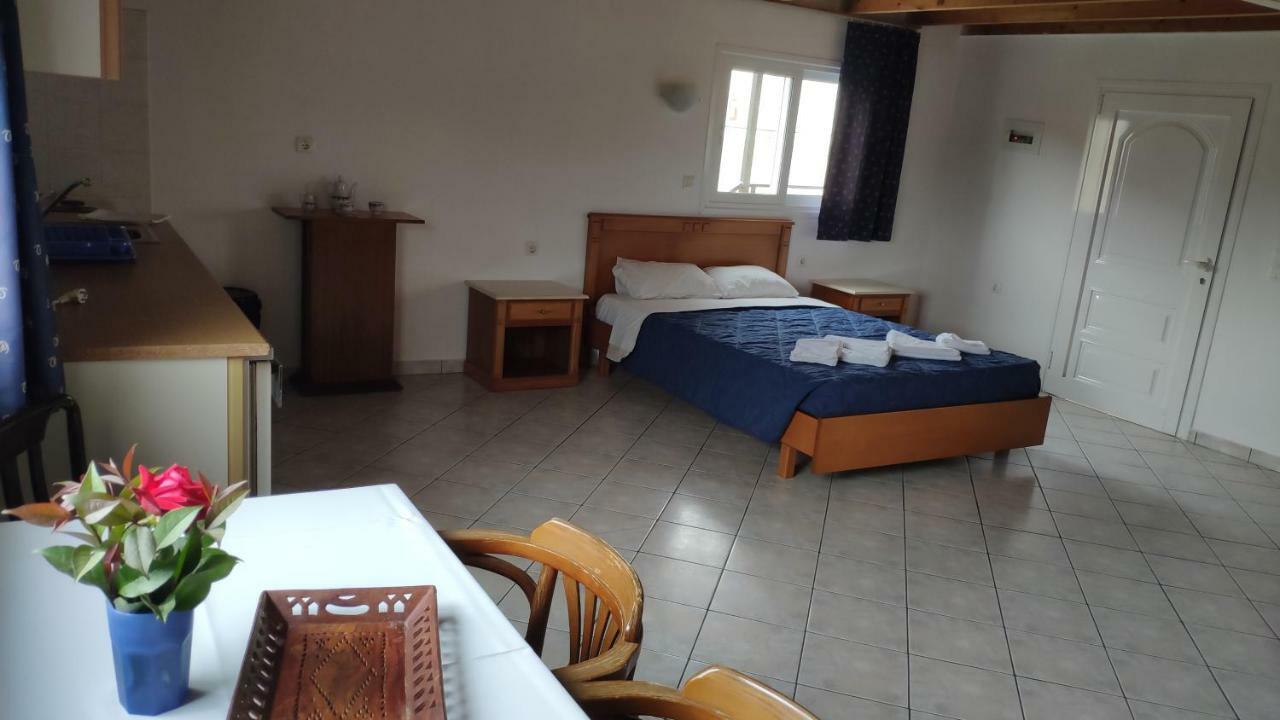 Tondoris Apartments Sidárion Extérieur photo