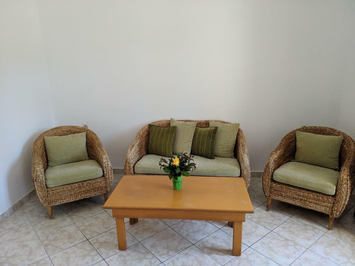 Tondoris Apartments Sidárion Extérieur photo